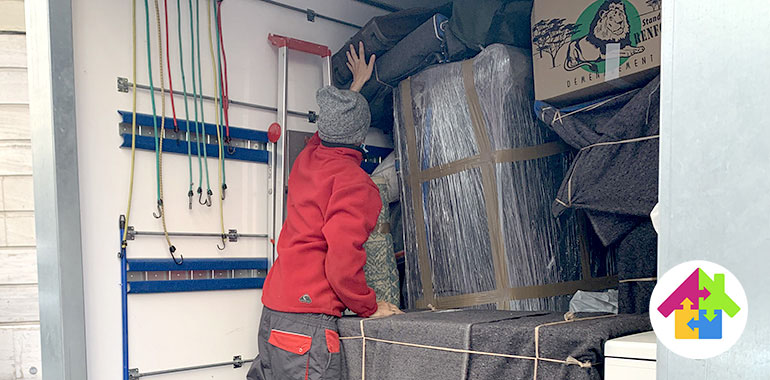 Best Déménagements - Chargement camion 2